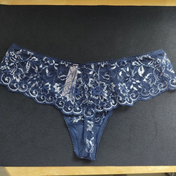 NWT VICTORIA'S SECRET DREAM ANGELS ALLURE SHINE HIPSTER THONG PANTY IN SIZE M - Picture 4 of 10